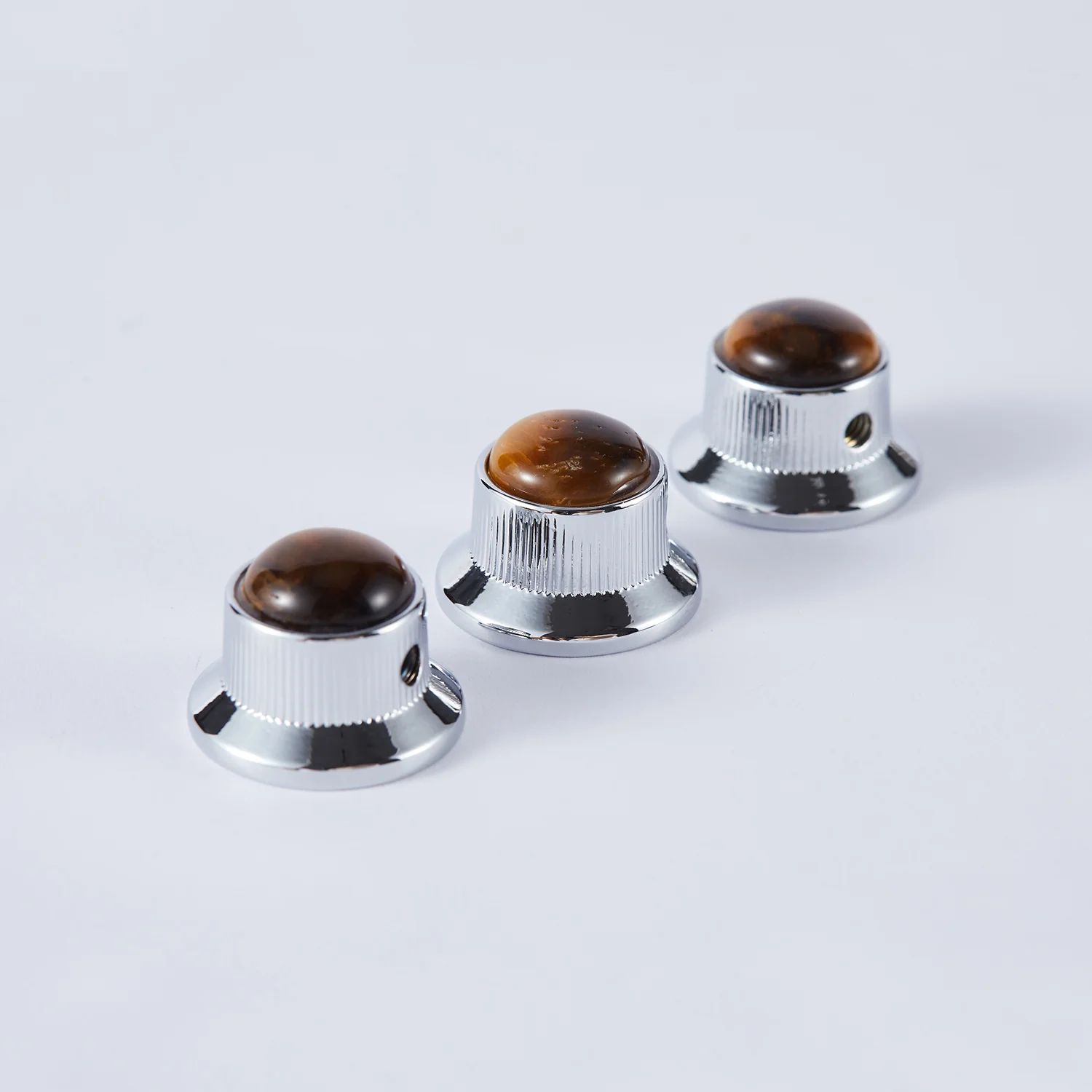 CKB020X Amber Surface Metal Knob For Electric Guitar Bass Dia. 6mm - Image 3
