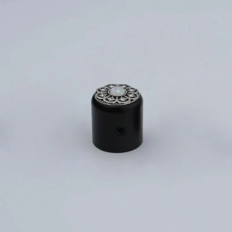 WK001 Guyker Potentiometer Knob White flower surface Inner Diameter 6MM - Image 3