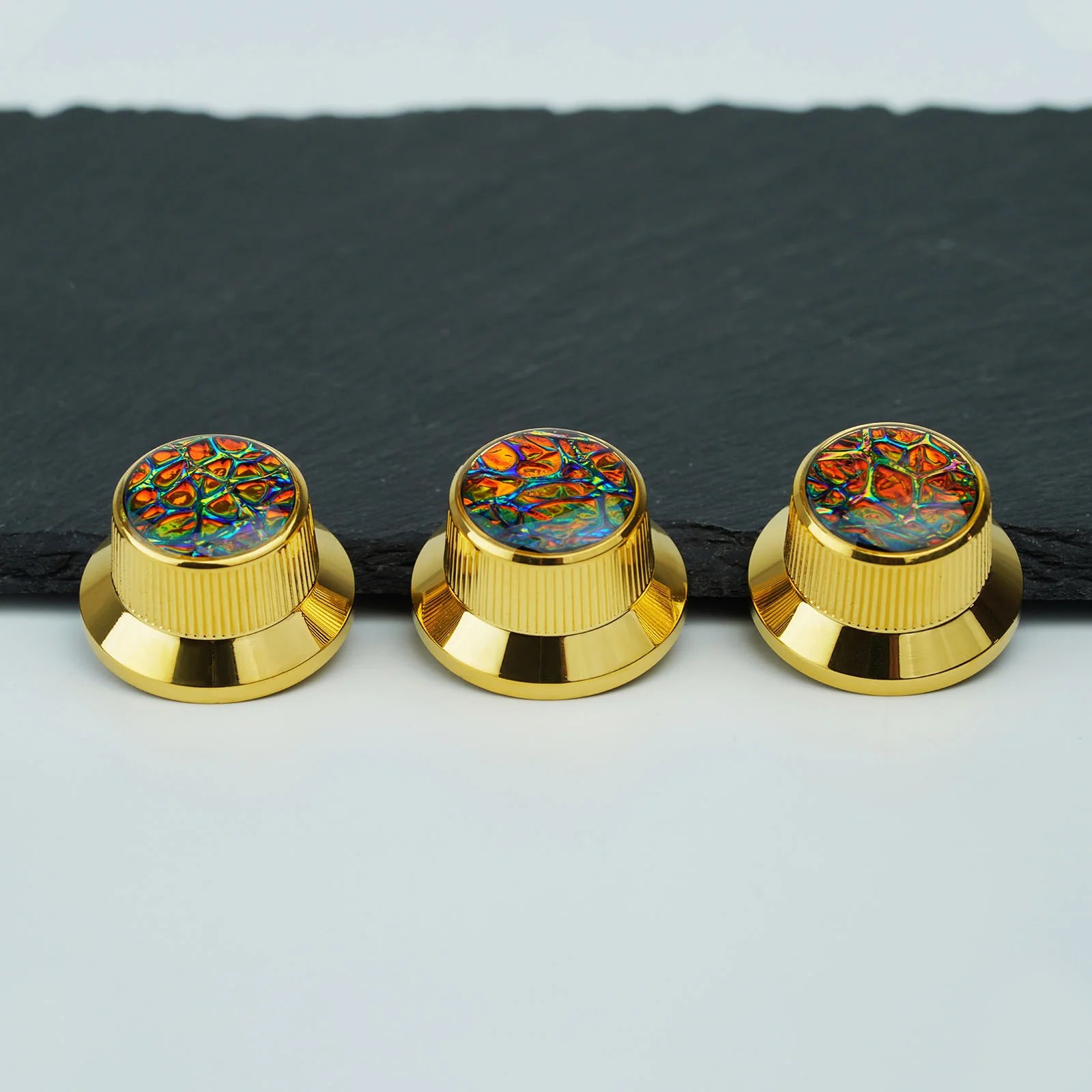 Guyker CKB019A Gold Foil Starburst Aluminum Control Knobs 6.3mm for Electric Guitar & Bass - Image 13