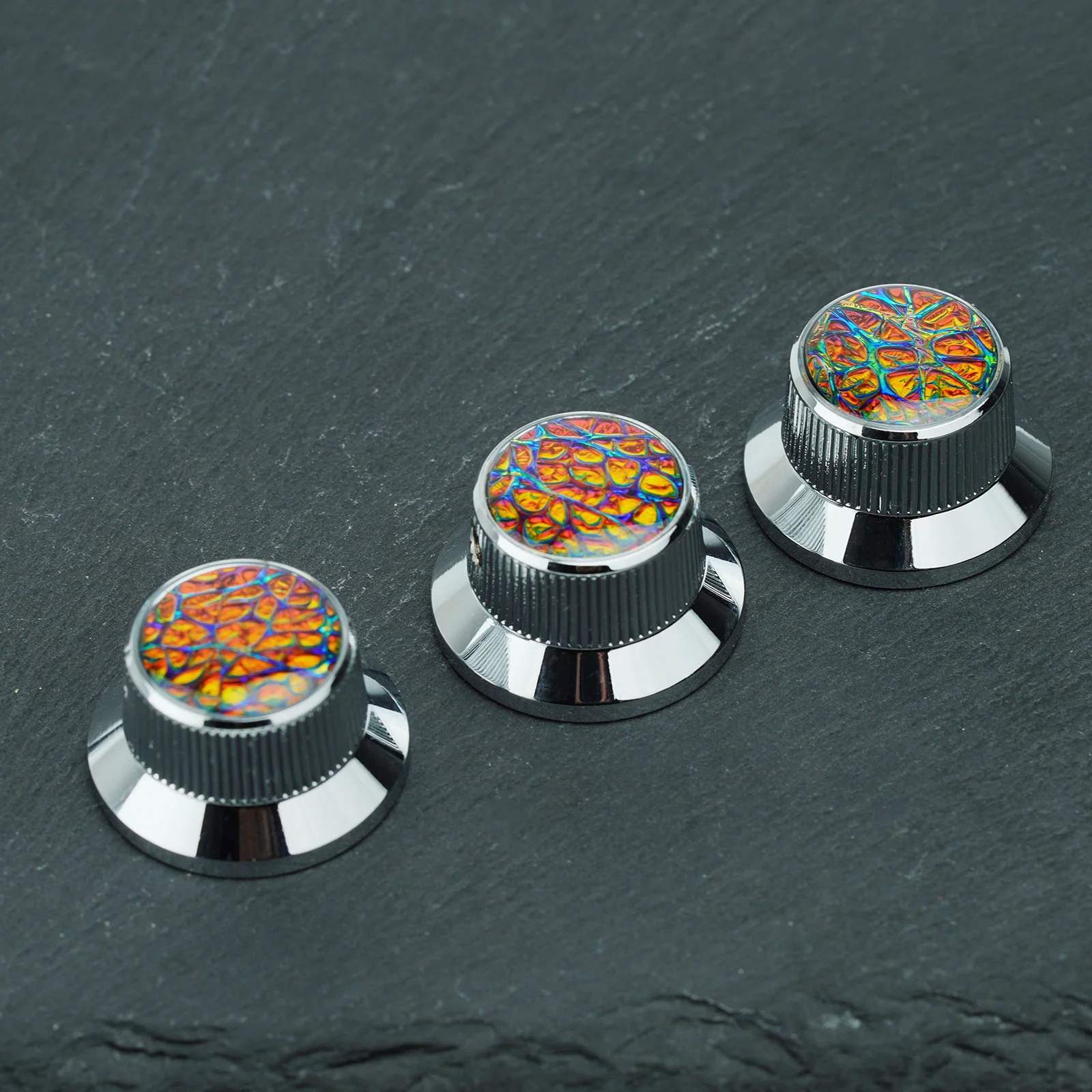 Guyker CKB019A Gold Foil Starburst Aluminum Control Knobs 6.3mm for Electric Guitar & Bass - Image 4