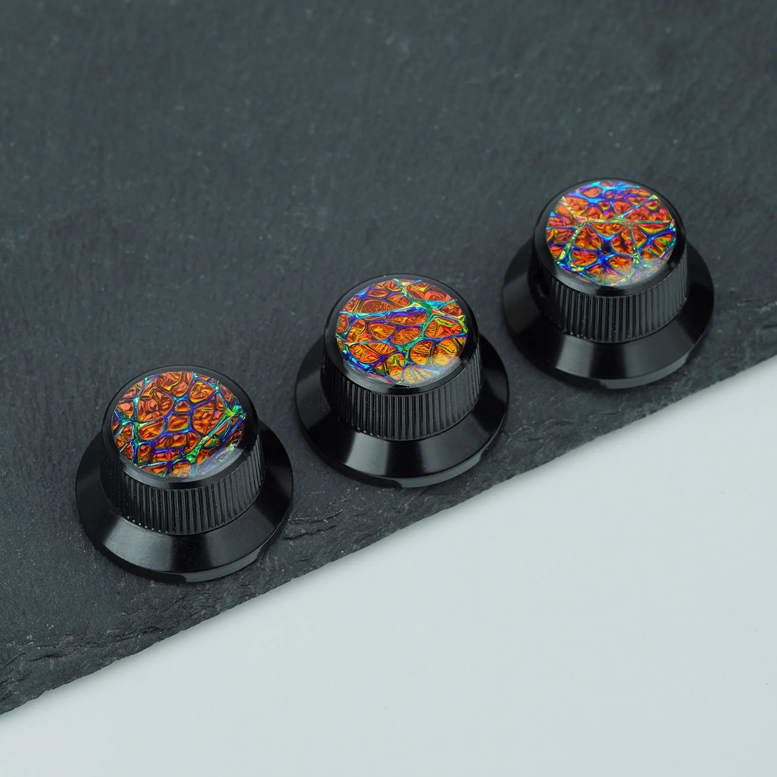 Guyker CKB019A Gold Foil Starburst Aluminum Control Knobs 6.3mm for Electric Guitar & Bass - Image 9