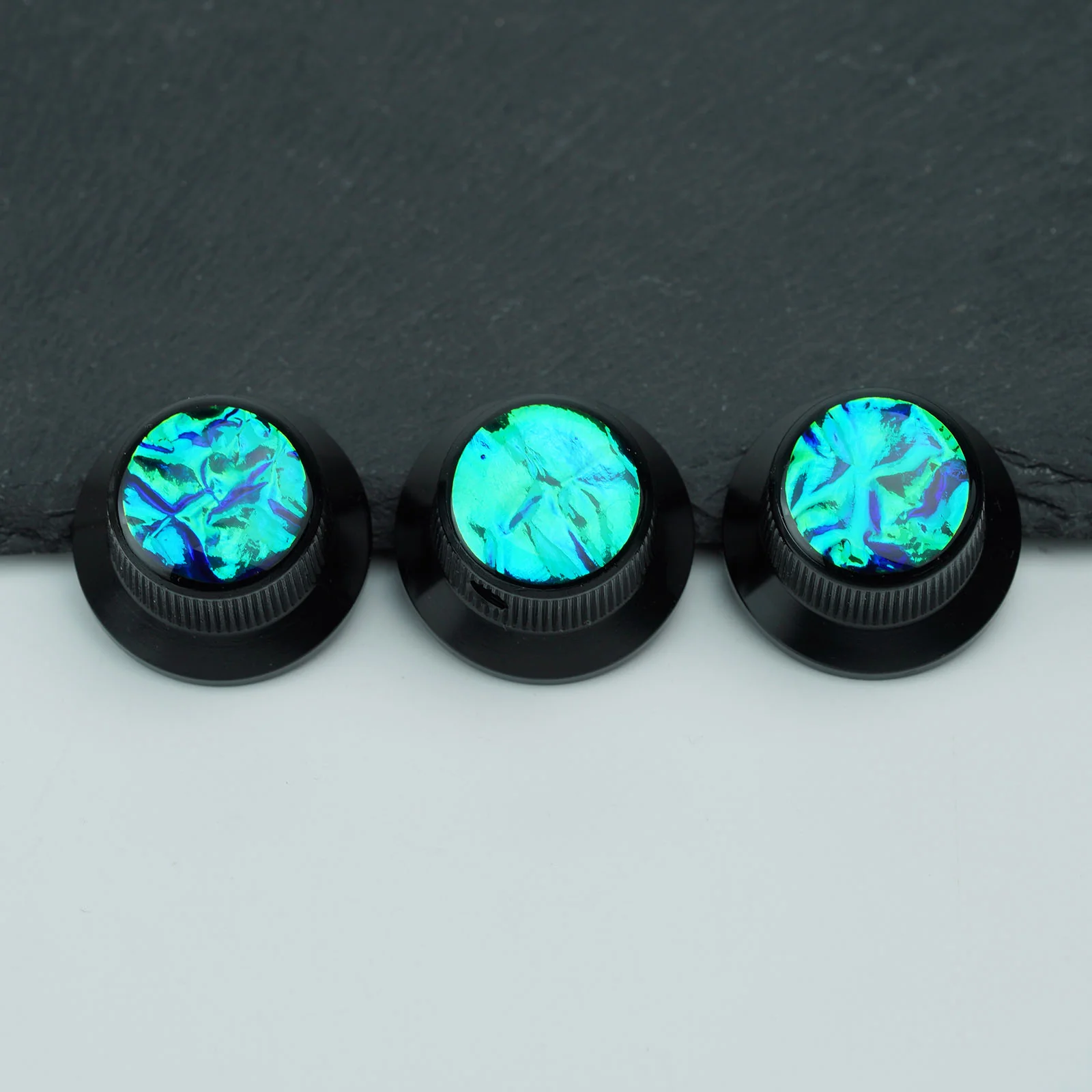 Guyker CKB019B Aluminum 6.3mm Control Knobs 3PC with Pattern Top for Electric Guitar & Bass - Image 13