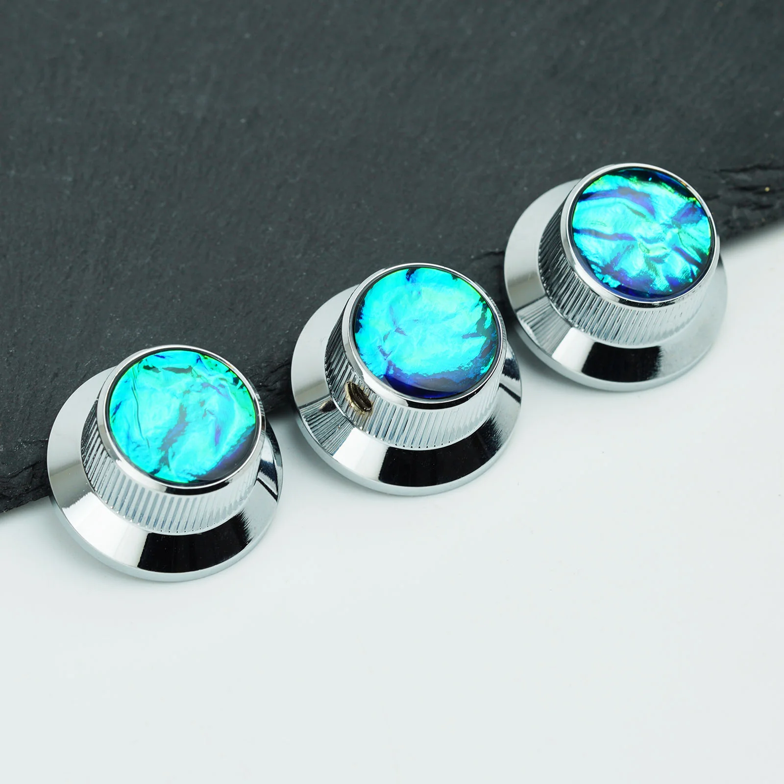 Guyker CKB019B Aluminum 6.3mm Control Knobs 3PC with Pattern Top for Electric Guitar & Bass - Image 5