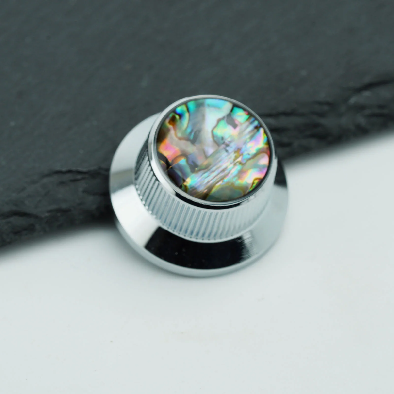 Guyker CKB019C Aluminum 6.3mm Control Knobs for Electric Guitar & Bass - Image 9
