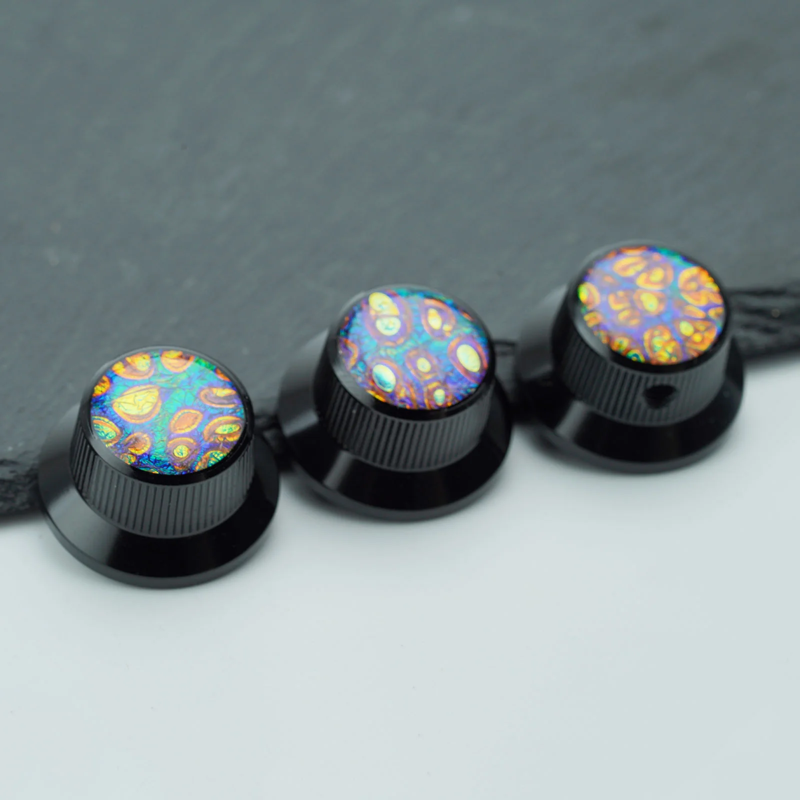 Guyker CKB019D Aluminum Metal Control Knobs for Electric Guitar & Bass - Image 3