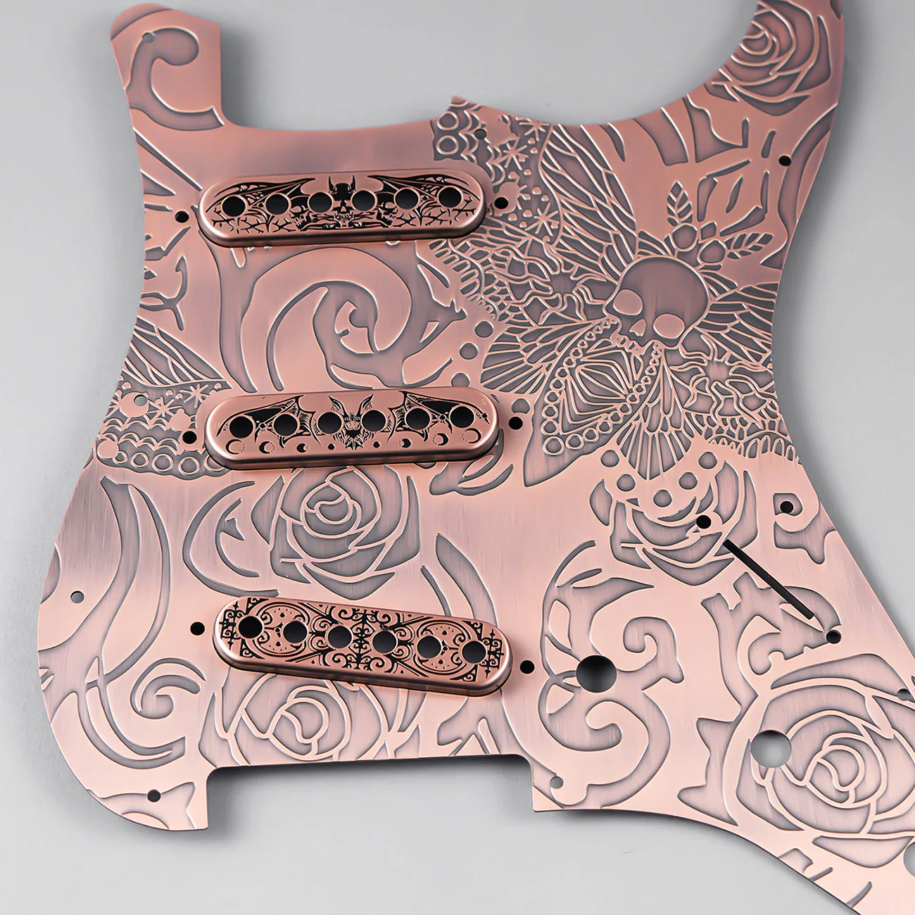 Guyker PG001 11-hole Modern-style S/S/S Brass Pickguard for FD Stratocaster - Image 14