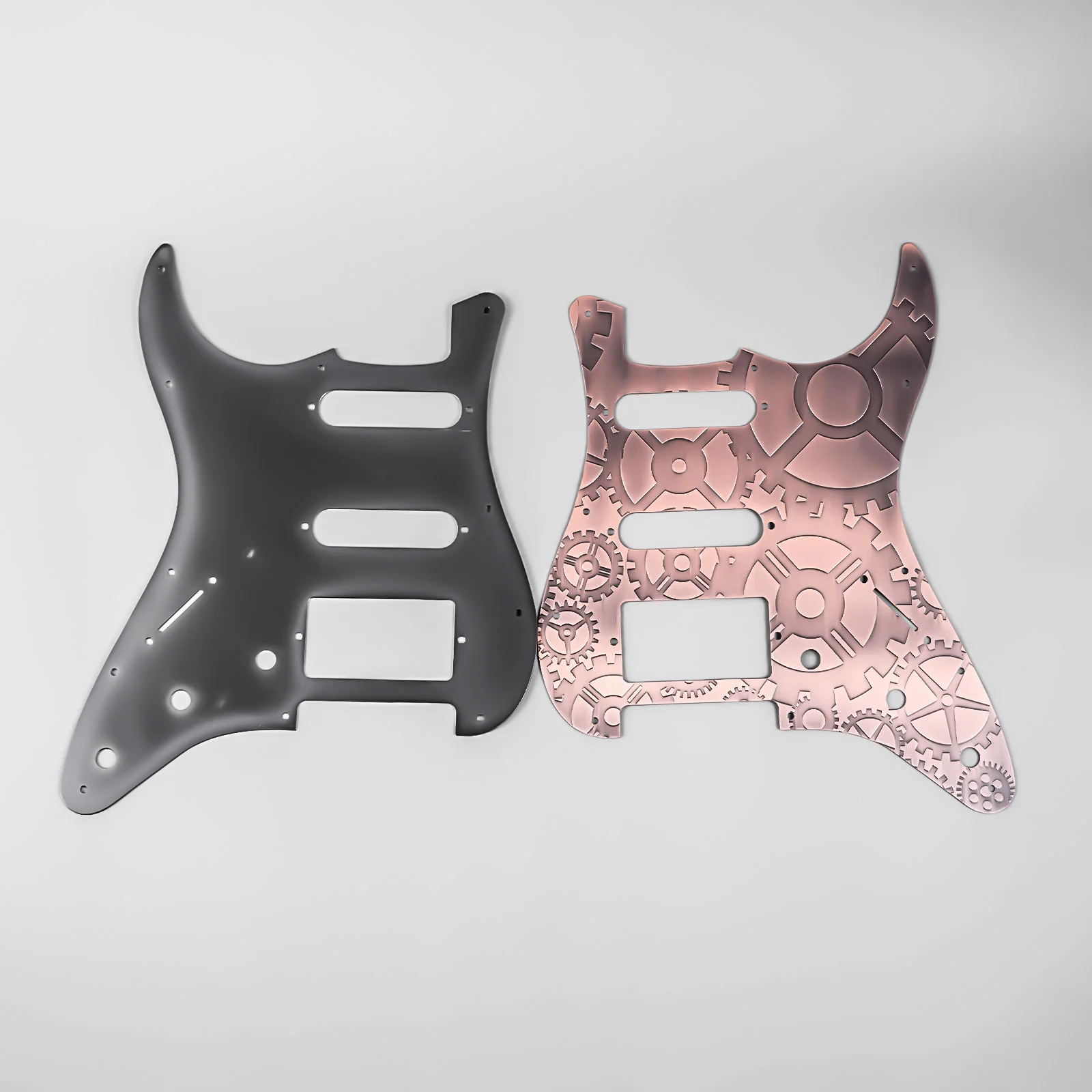 Guyker PG005 11-hole Modern-style S/S/H Brass Pickguard for FD Stratocaster - Image 7