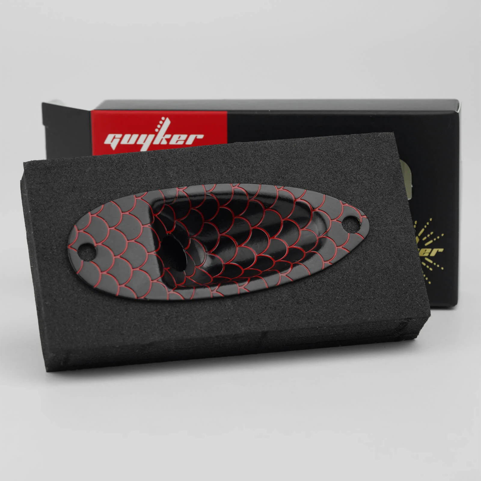 Guyker GJ-009 Metal Jack Plate with Scale Texture Design for Electric Guitar - Image 7