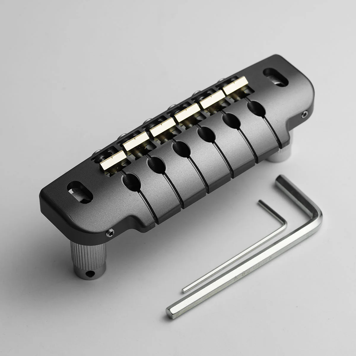 Guyker GMA-014 CNC Machined Aluminum Alloy Wraparound Bridge - Image 26