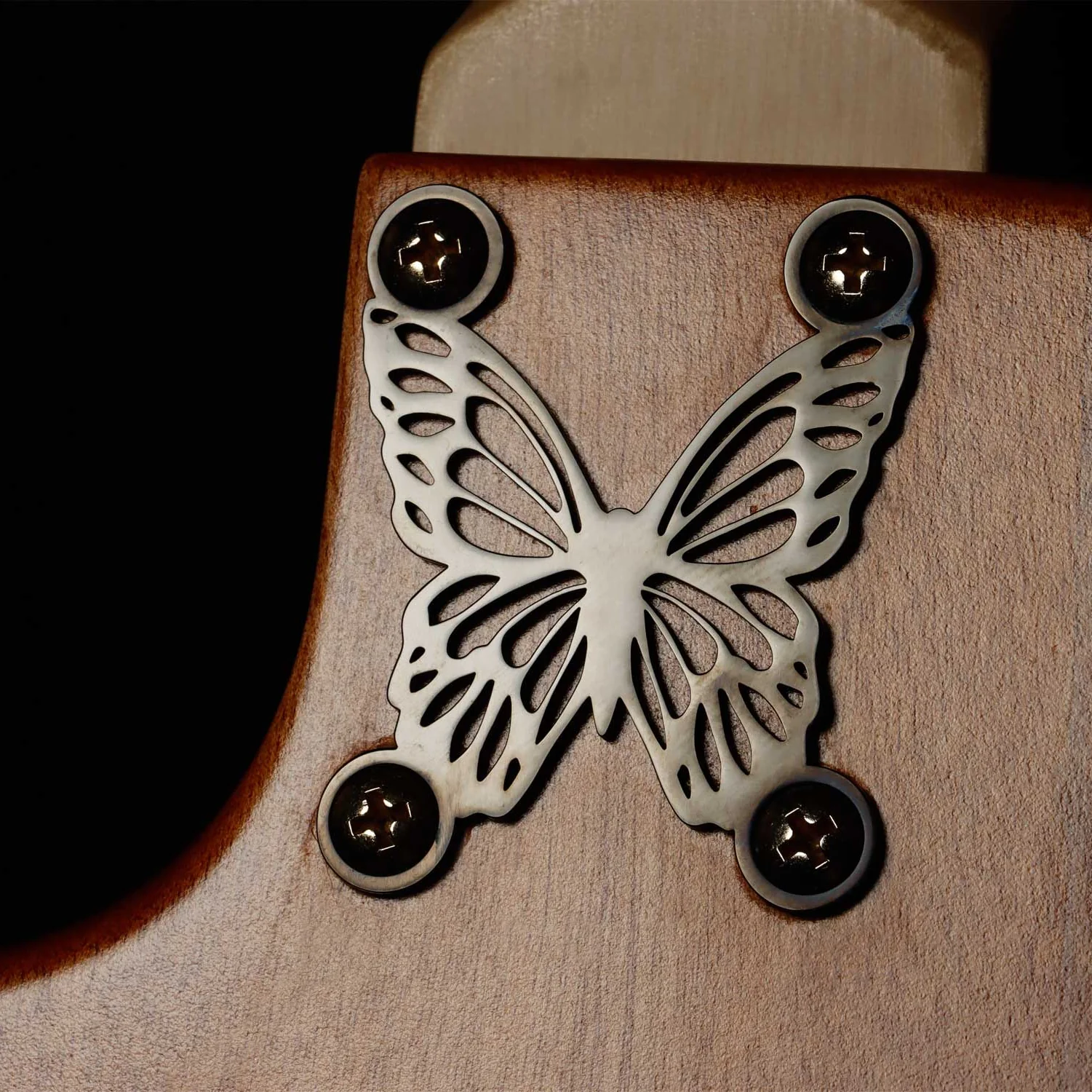 Guyker GN006 Stainless Steel Hollow Butterfly 4-Hole Neck Plate - Image 8