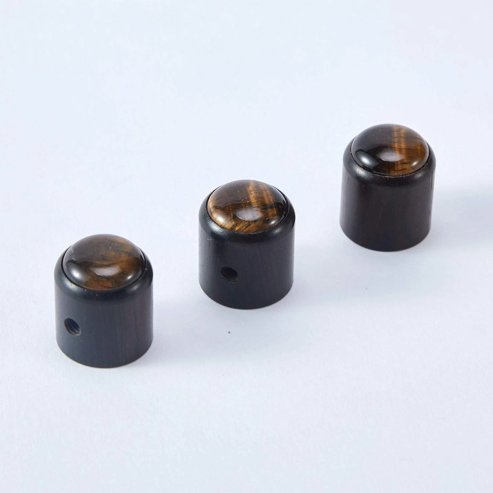WK013 Guitar Bass Natural Amethyst Stone Surface Control Knobs with 6mm Dia. - Image 10