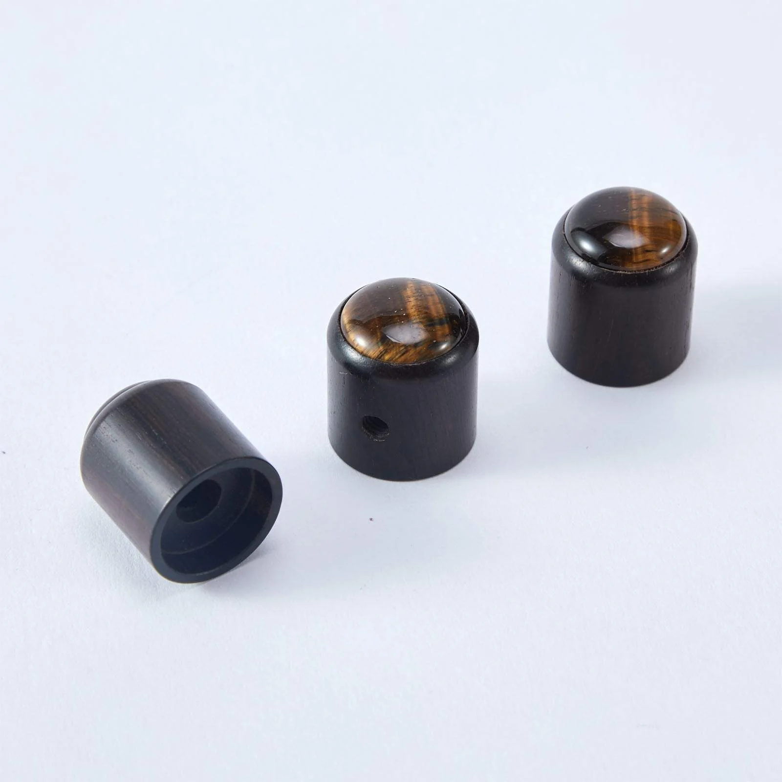 WK013 Guitar Bass Natural Amethyst Stone Surface Control Knobs with 6mm Dia. - Image 11