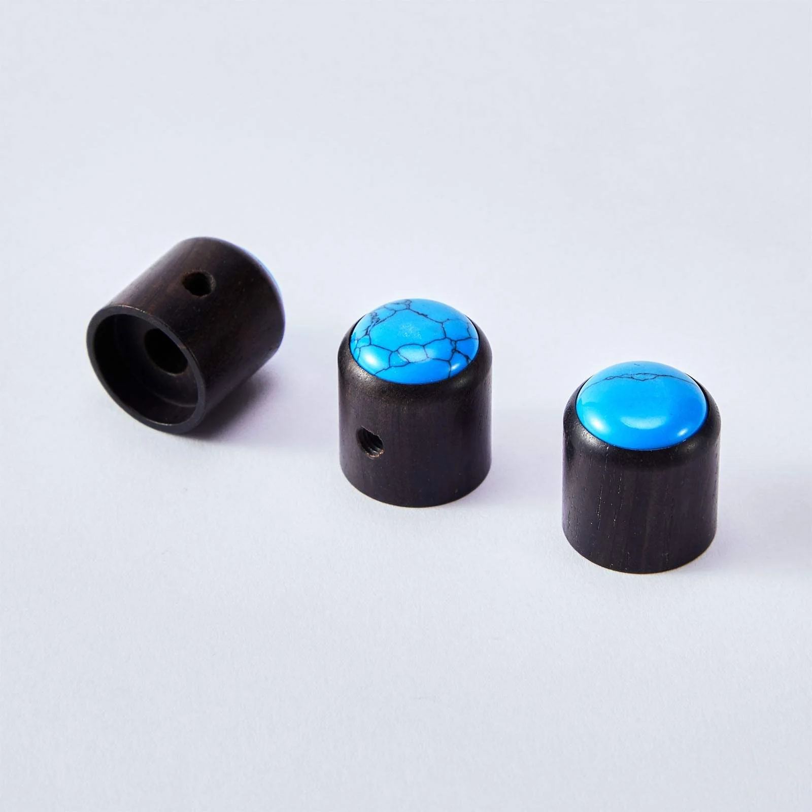 WK013 Guitar Bass Natural Amethyst Stone Surface Control Knobs with 6mm Dia. - Image 7