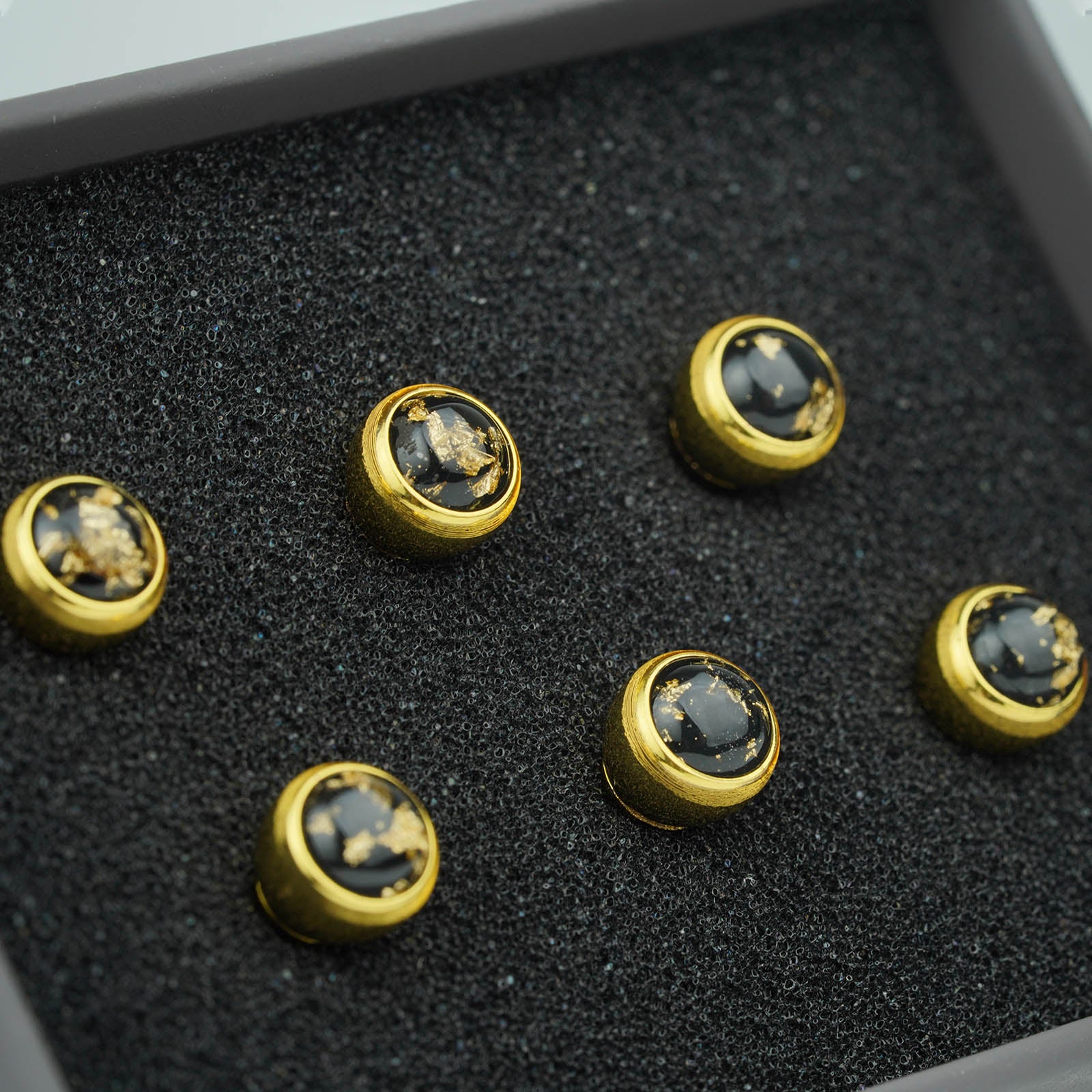 Guyker GX-002 Acoustic Guitar Bridge Pins with Gold Foil Pattern - Image 4