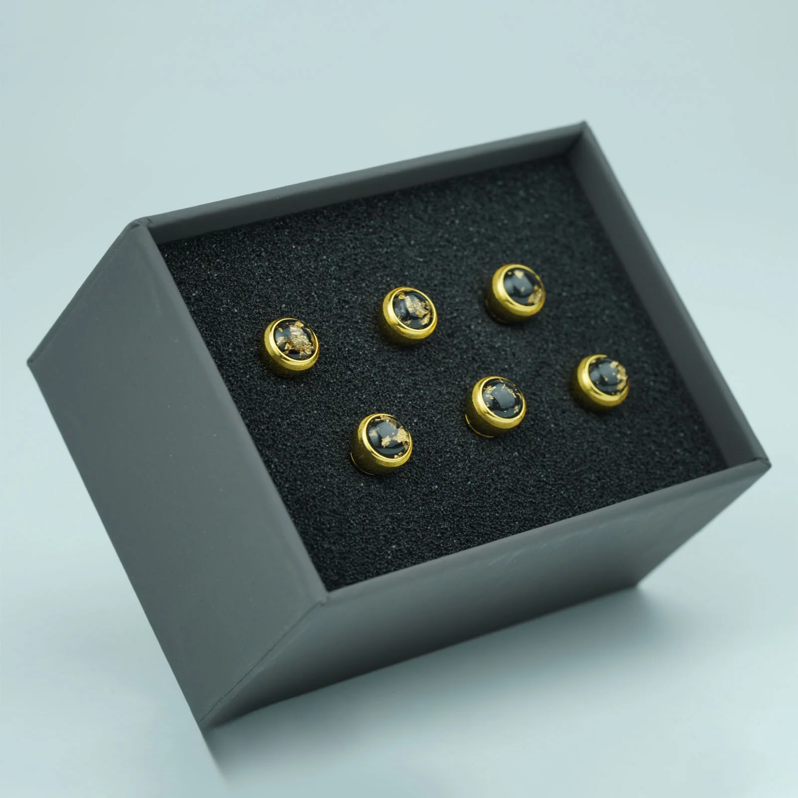 Guyker GX-002 Acoustic Guitar Bridge Pins with Gold Foil Pattern - Image 6
