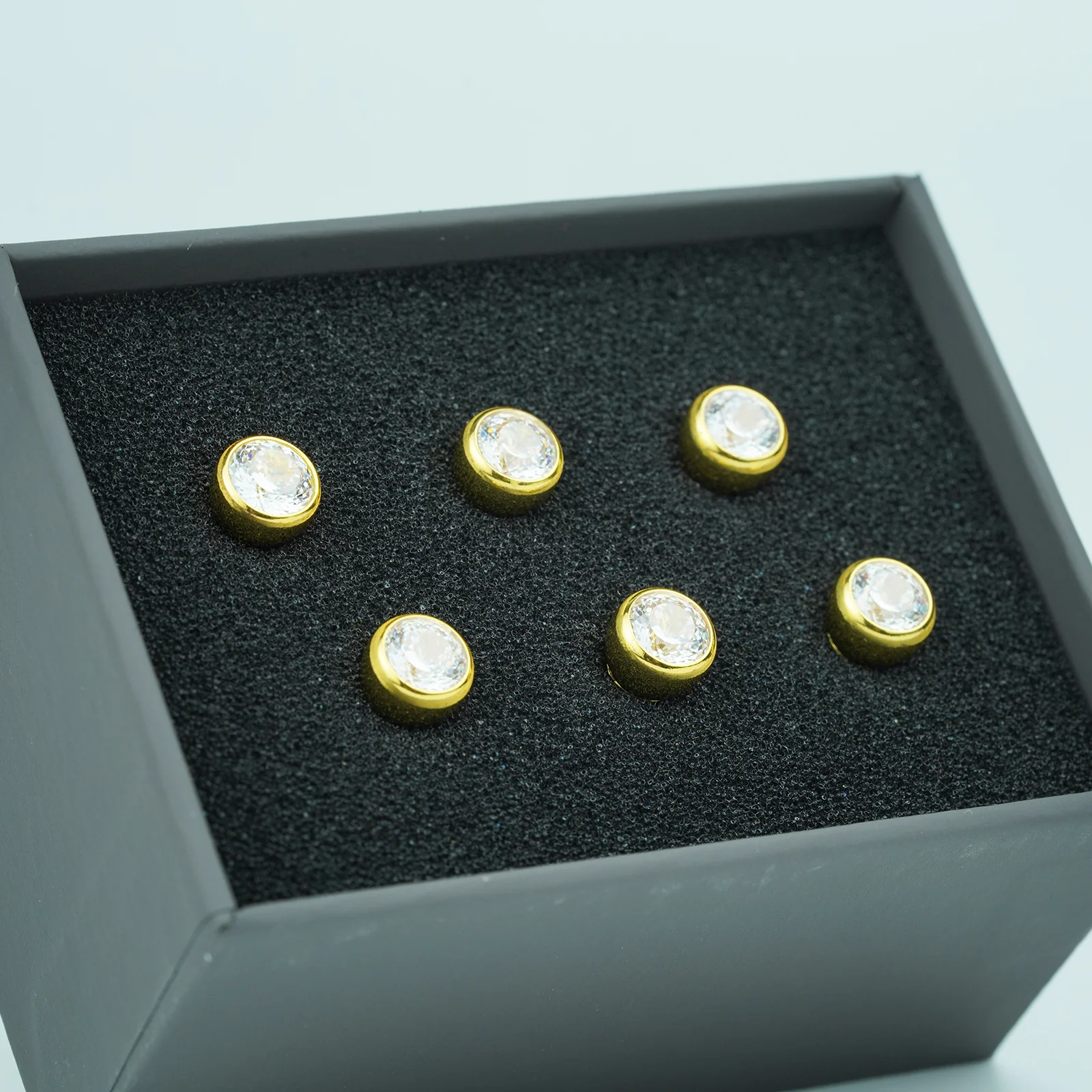 Guyker GX-007 Acoustic Guitar Bridge Pins with Diamond Chips - Image 5