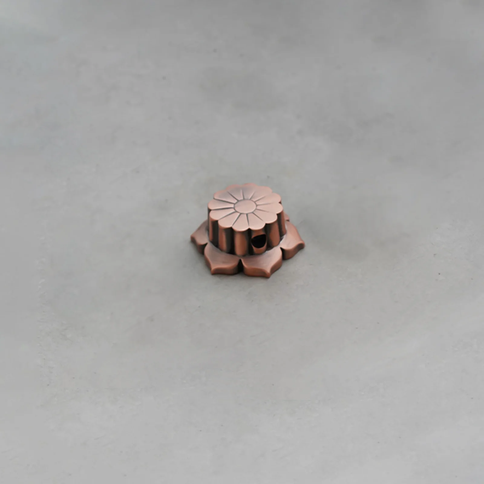 Guyker NKB-006 Potentiometer Knob Flower Style Set Gold Bronze Diameter 6MM - Image 10