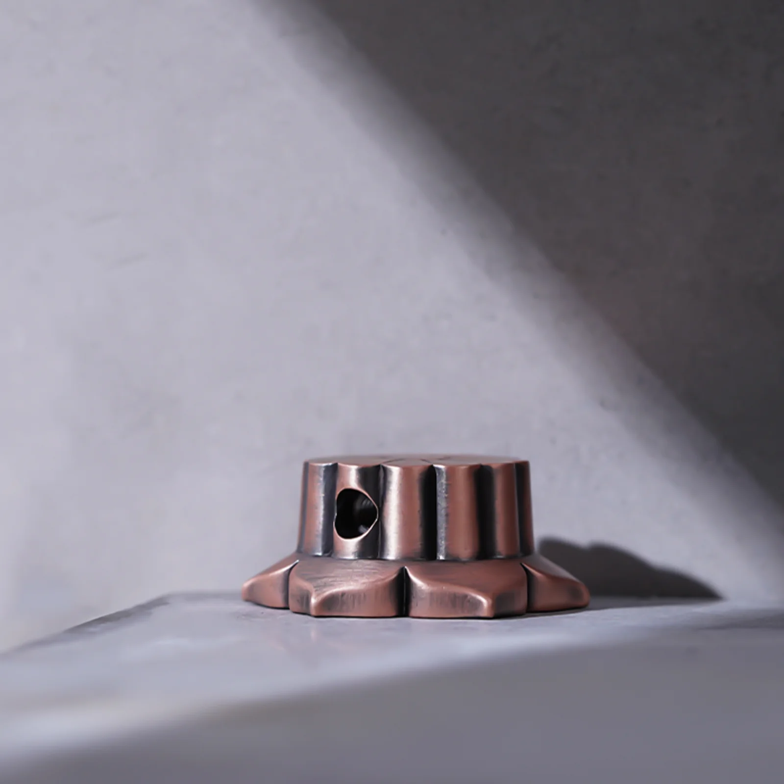 Guyker NKB-006 Potentiometer Knob Flower Style Set Gold Bronze Diameter 6MM - Image 6
