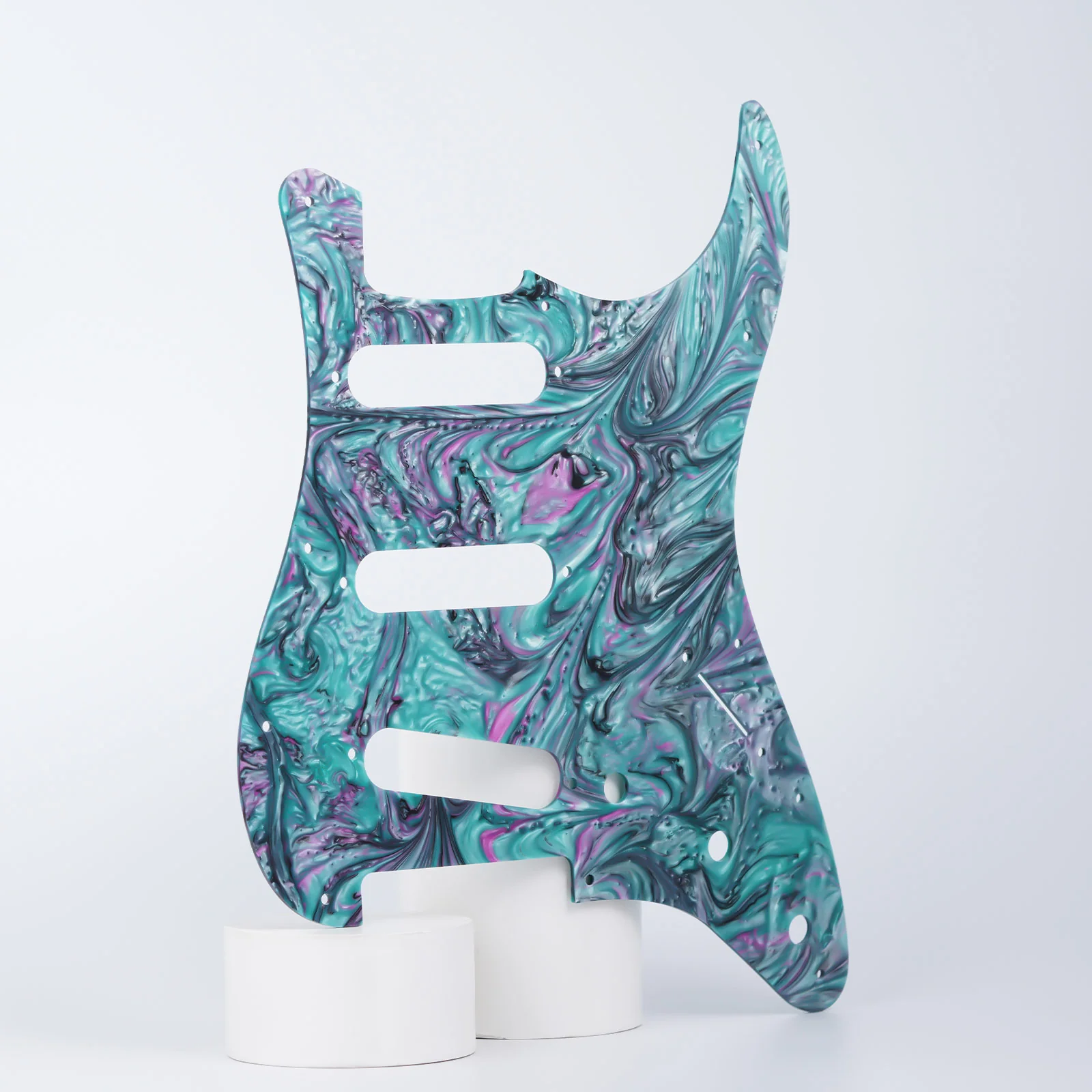 PG003 11-hole S/S/S Modern Resin Pickguard for ST - Image 15