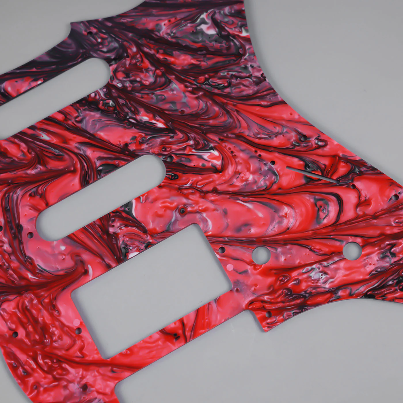 PG004 11-hole S/S/H Modern Resin Pickguard for Stratocaster® - Image 3