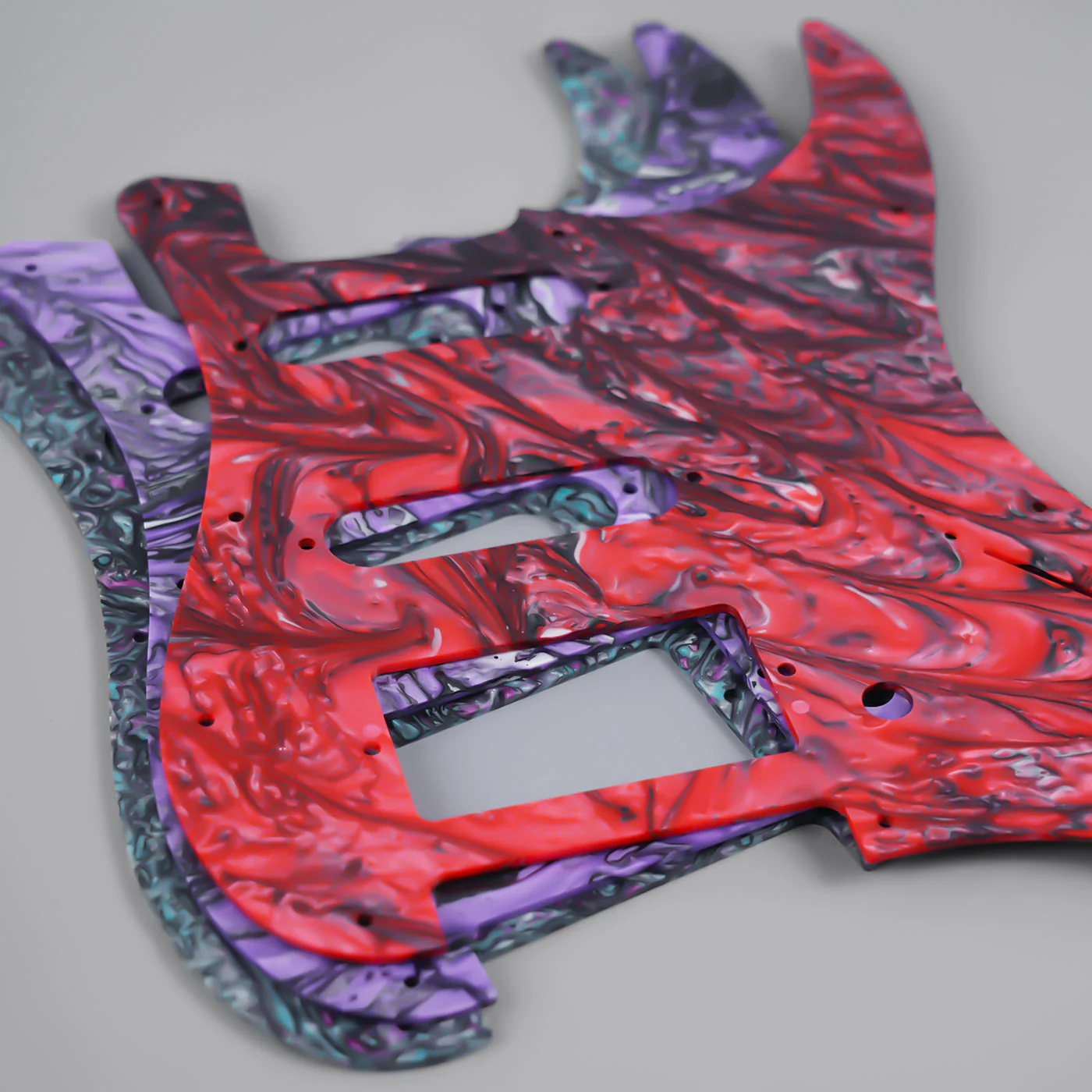 PG004 11-hole S/S/H Modern Resin Pickguard for Stratocaster® - Image 4