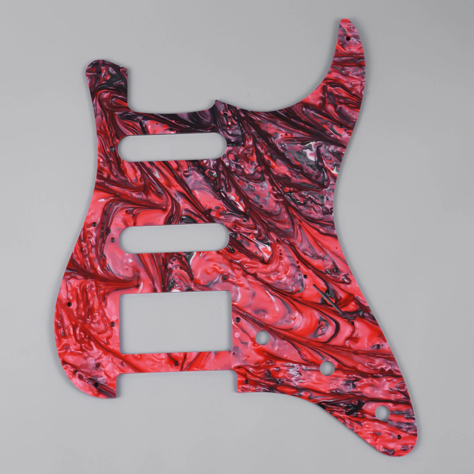 PG004 11-hole S/S/H Modern Resin Pickguard for Stratocaster® - Image 6