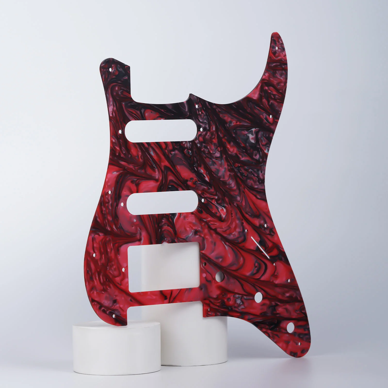 PG004 11-hole S/S/H Modern Resin Pickguard for Stratocaster® - Image 8