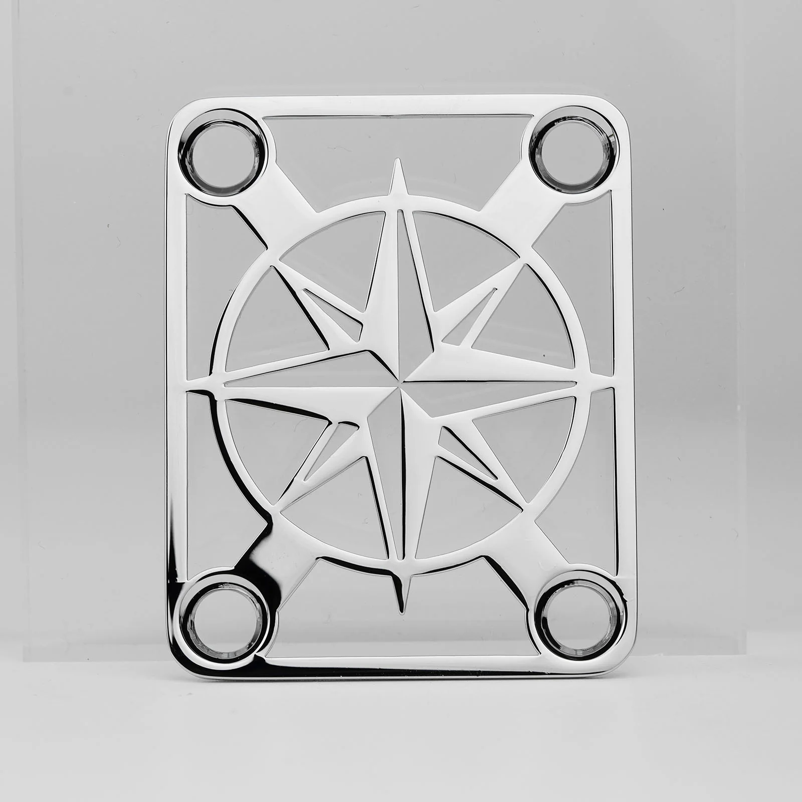 Guyker GN007 Stainless Steel Hollow Compass Pattern Neck Plate - Image 4