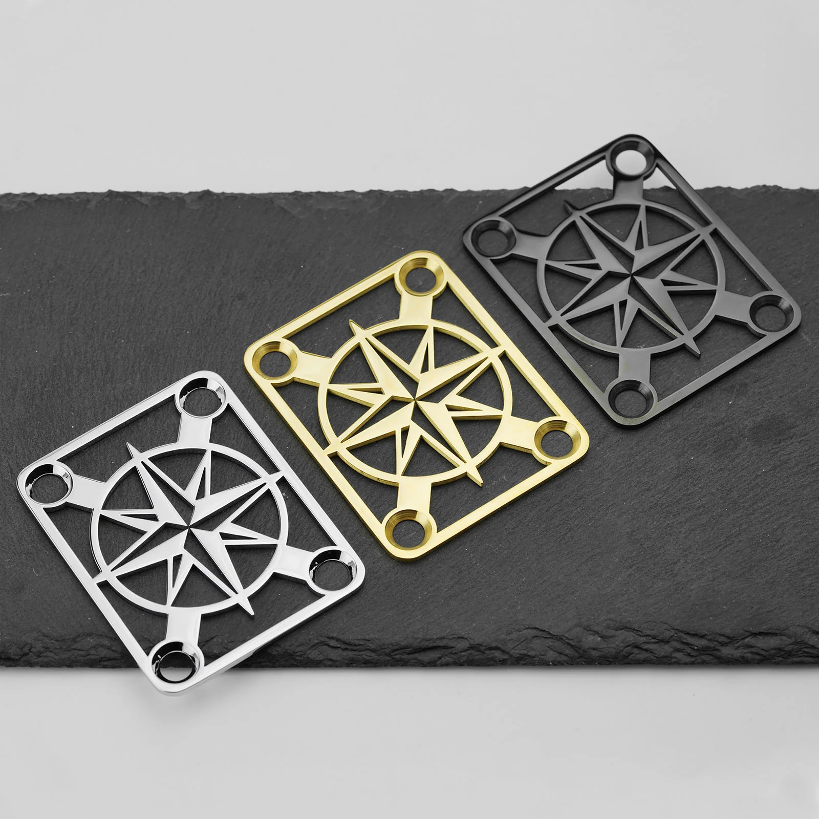 Guyker GN007 Stainless Steel Hollow Compass Pattern Neck Plate - Image 7